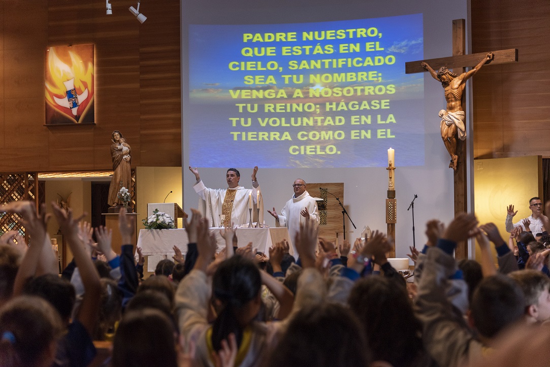 Eucaristía en honor a San Juan Bautista de La Salle y mañana de juegos