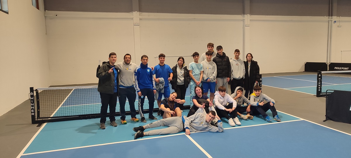 4º ESO hace una visita a «PicklePoint Ferrol» para conocer mucho mejor el Pickleball